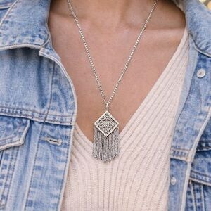 Silver Filigree Tassel Necklace Kendra Scott Inspired Boho Statement